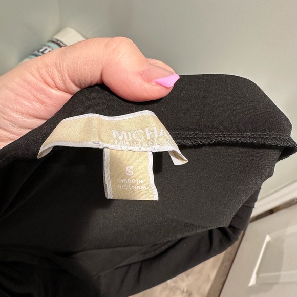 Michael Kors Women’s black maxi skirt in Small - Picture 5 of 6